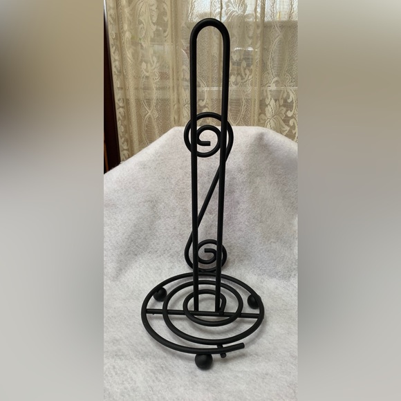 ‼️LAST DAY 2/28‼️ SPECTRUM DIVERSIFIED SCROLL WROUGHT IRON PAPER TOWEL HOLDER - Picture 3 of 6